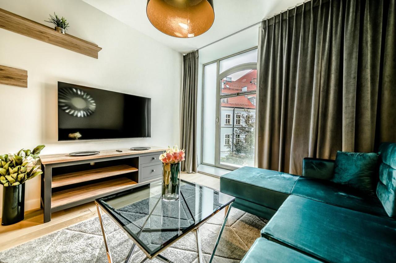 Aboutartapartments - Mlyn Maria Вроцлав Экстерьер фото