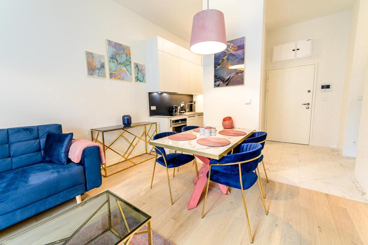 Aboutartapartments - Mlyn Maria Вроцлав Экстерьер фото