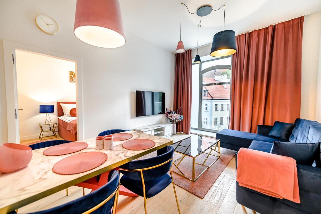 Aboutartapartments - Mlyn Maria Вроцлав Экстерьер фото
