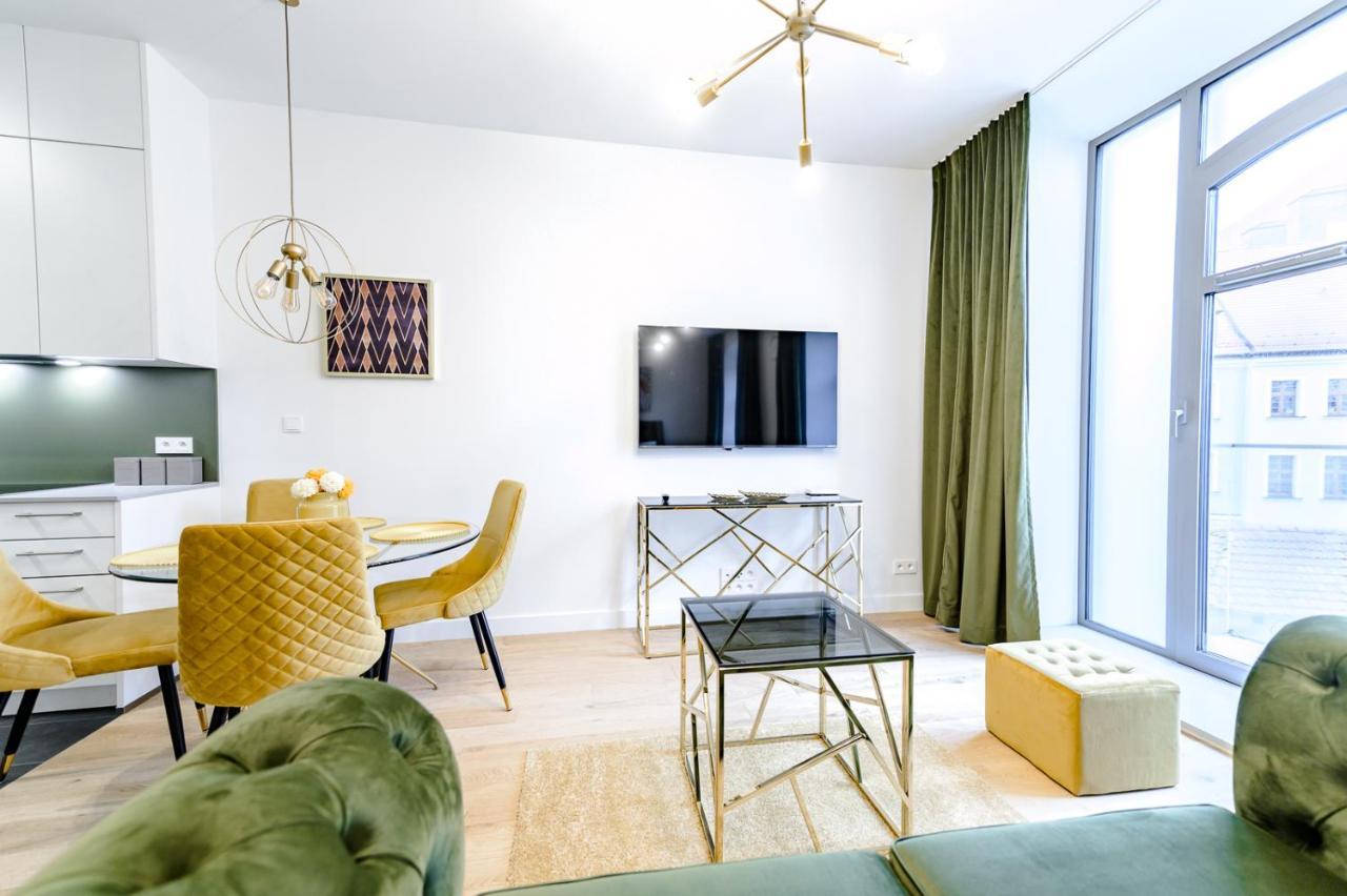 Aboutartapartments - Mlyn Maria Вроцлав Экстерьер фото