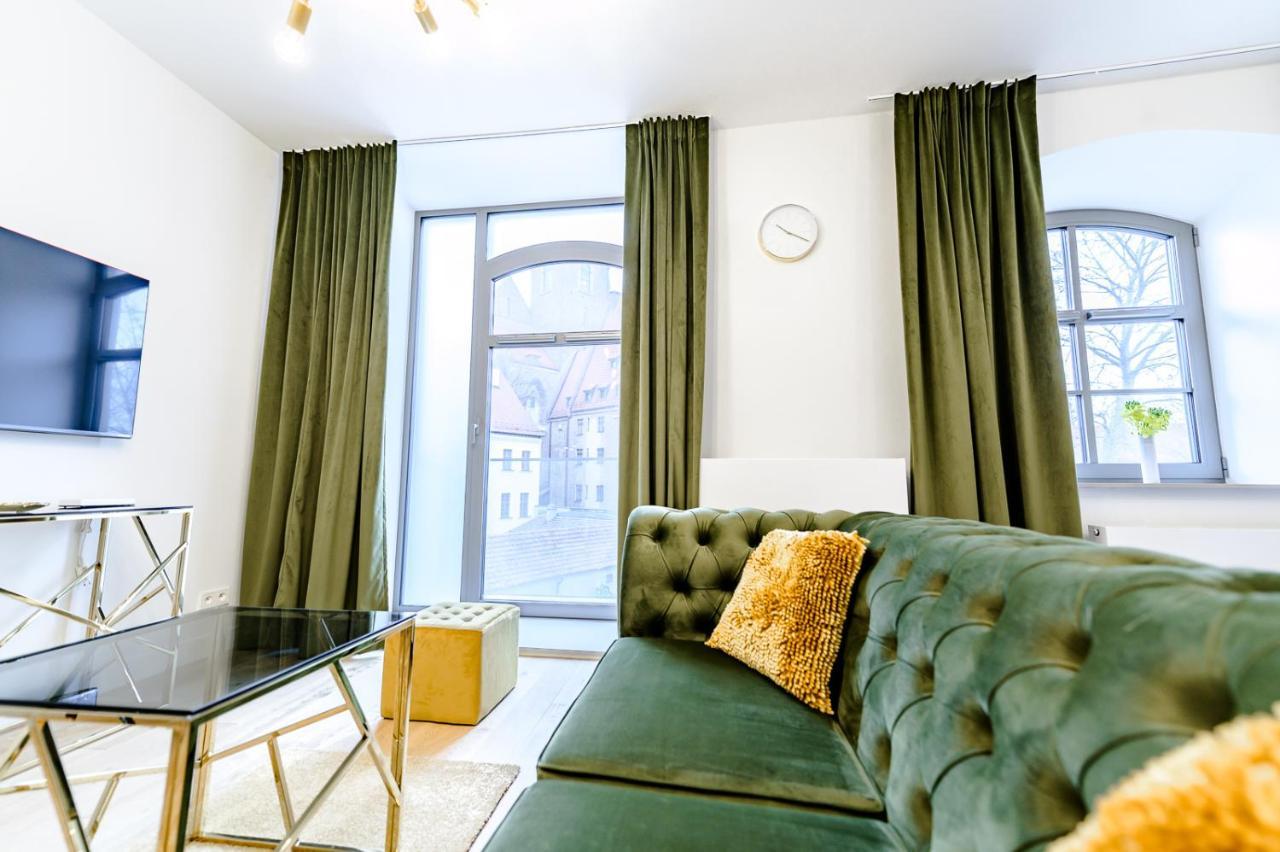 Aboutartapartments - Mlyn Maria Вроцлав Экстерьер фото