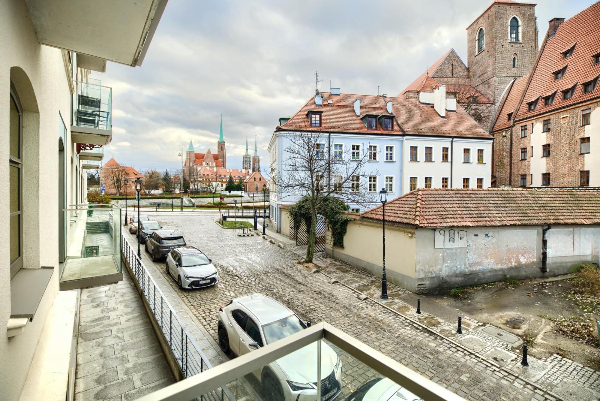 Aboutartapartments - Mlyn Maria Вроцлав Экстерьер фото