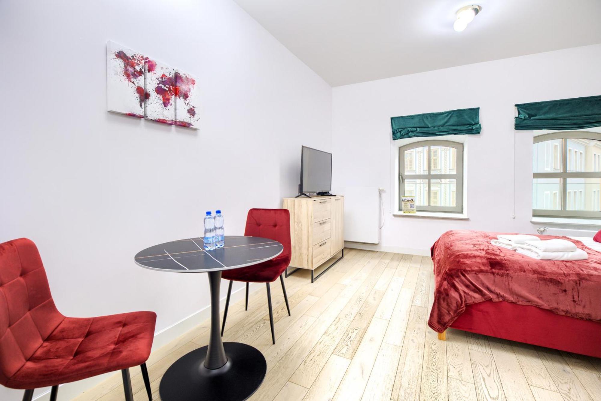Aboutartapartments - Mlyn Maria Вроцлав Экстерьер фото