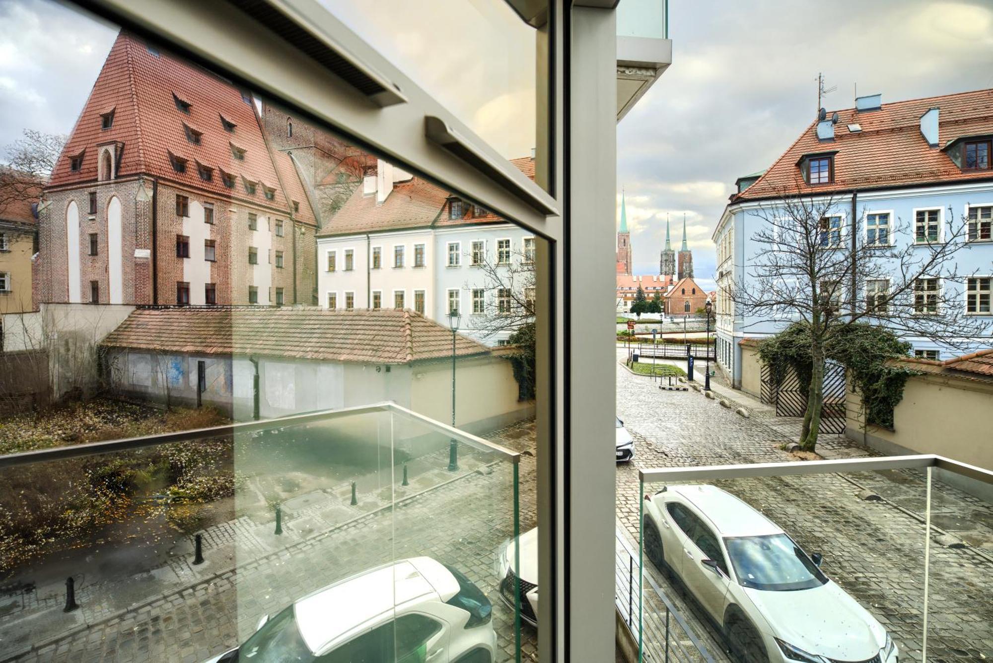 Aboutartapartments - Mlyn Maria Вроцлав Экстерьер фото